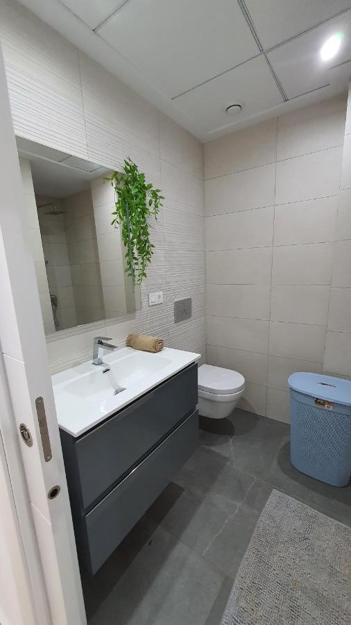 Beautiful Condo In Laguna Beach Resort Overlooking Laguna Rosa In Torrevieja With 2 Bedrooms And 2 Bathrooms Exterior foto